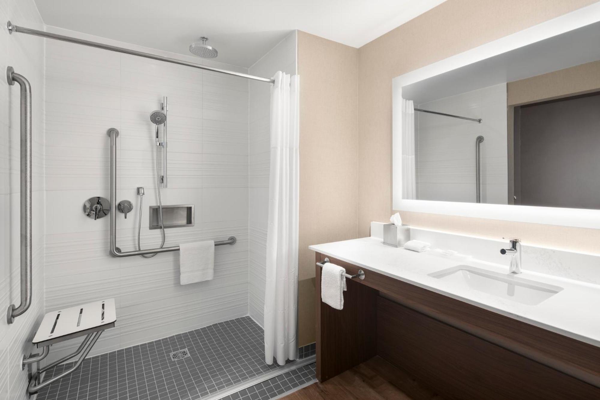 Ac Hotel By Marriott Ottawa Downtown Bagian luar foto